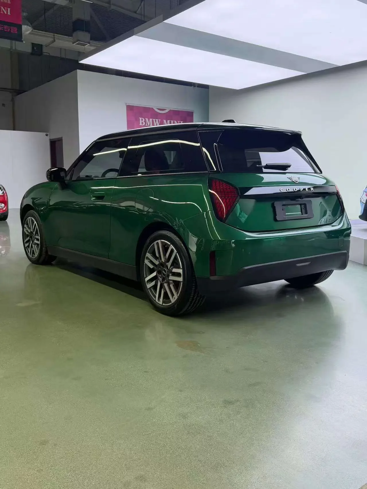 MINI ELECTRIC  COOPER