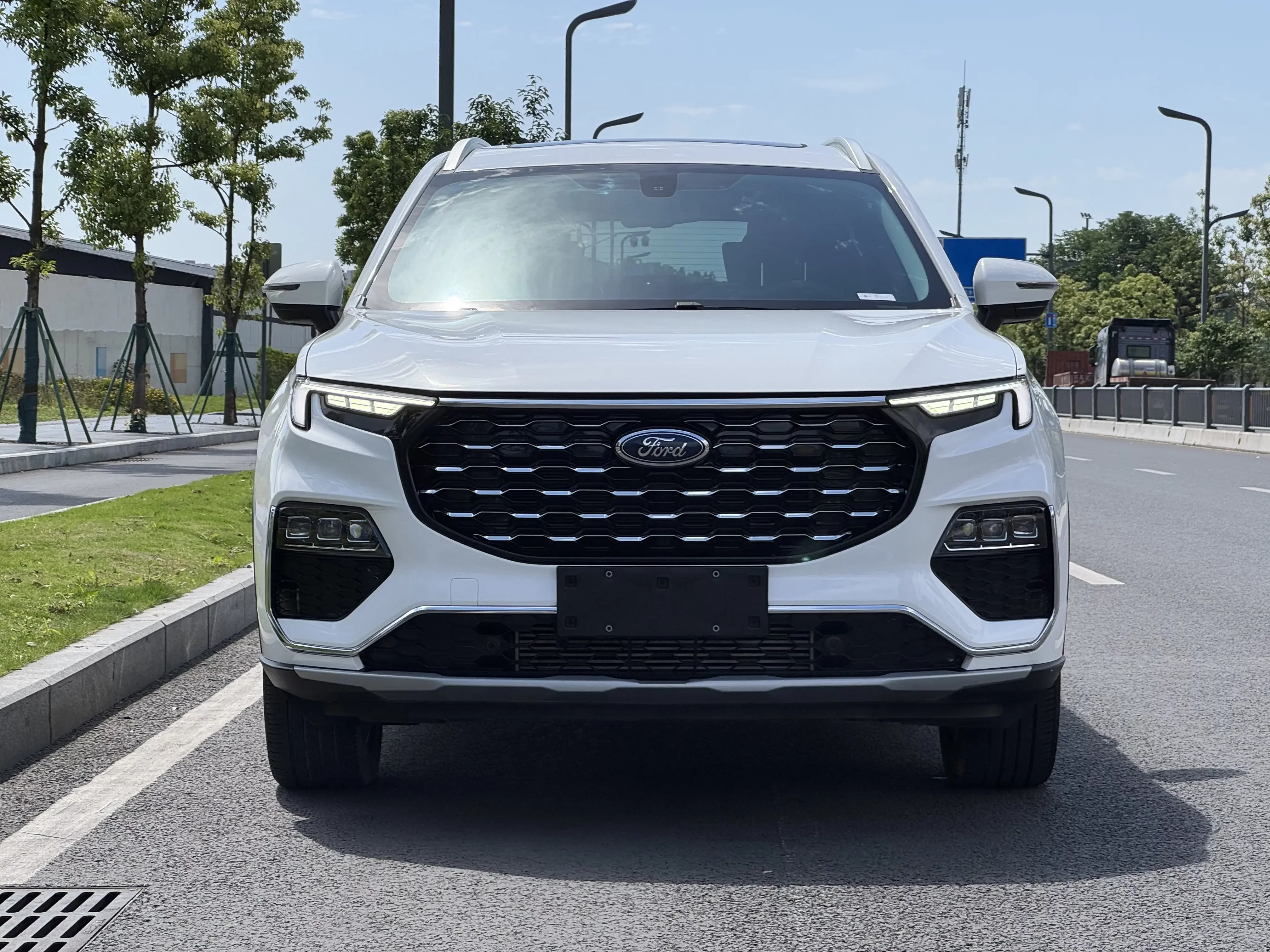 Ford Lingyu