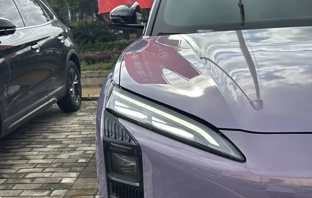 Hongqi Red Flag Tiangong 08