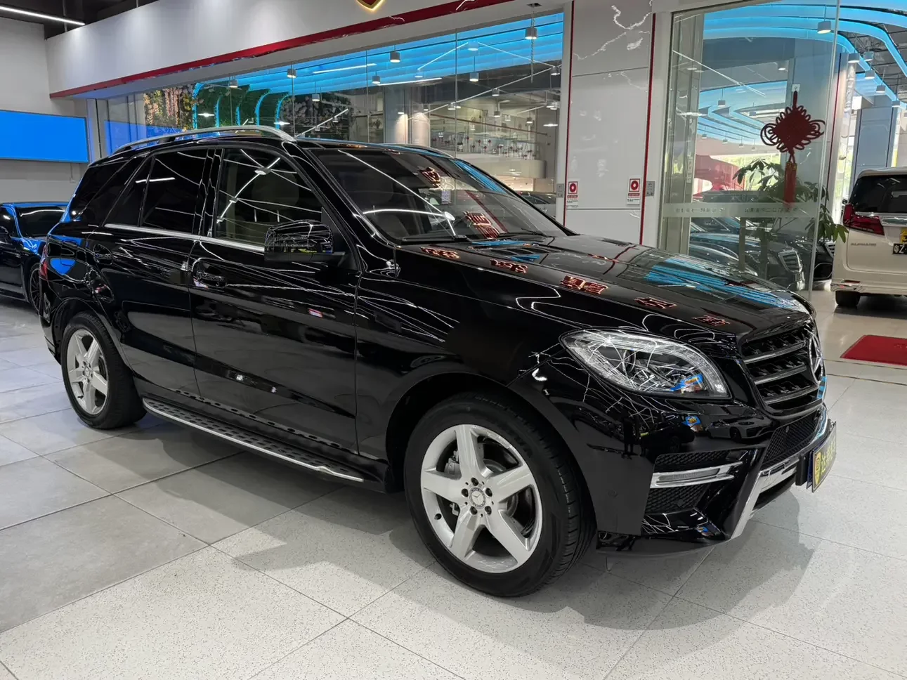 Mercedes-Benz M Class