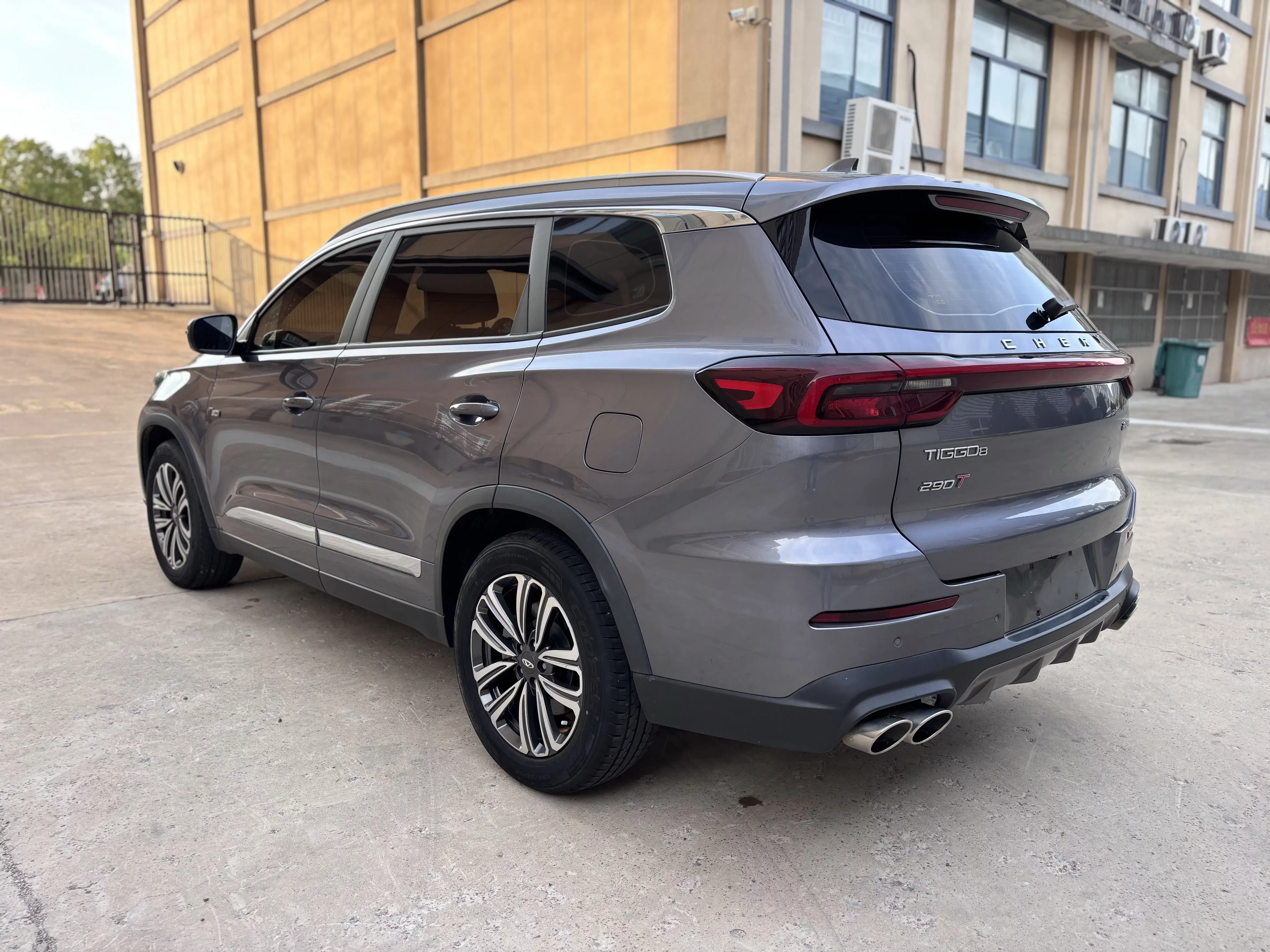 Chery Tiggo 8