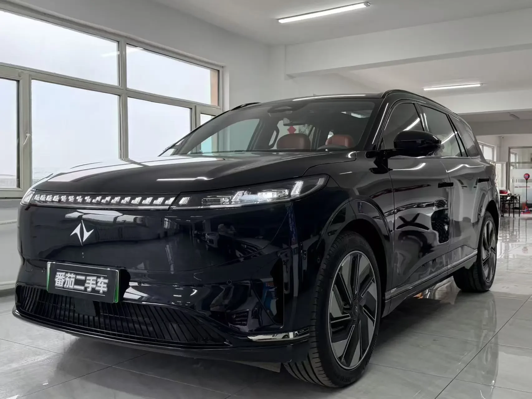 Dongfeng Yipai 008  из Китая