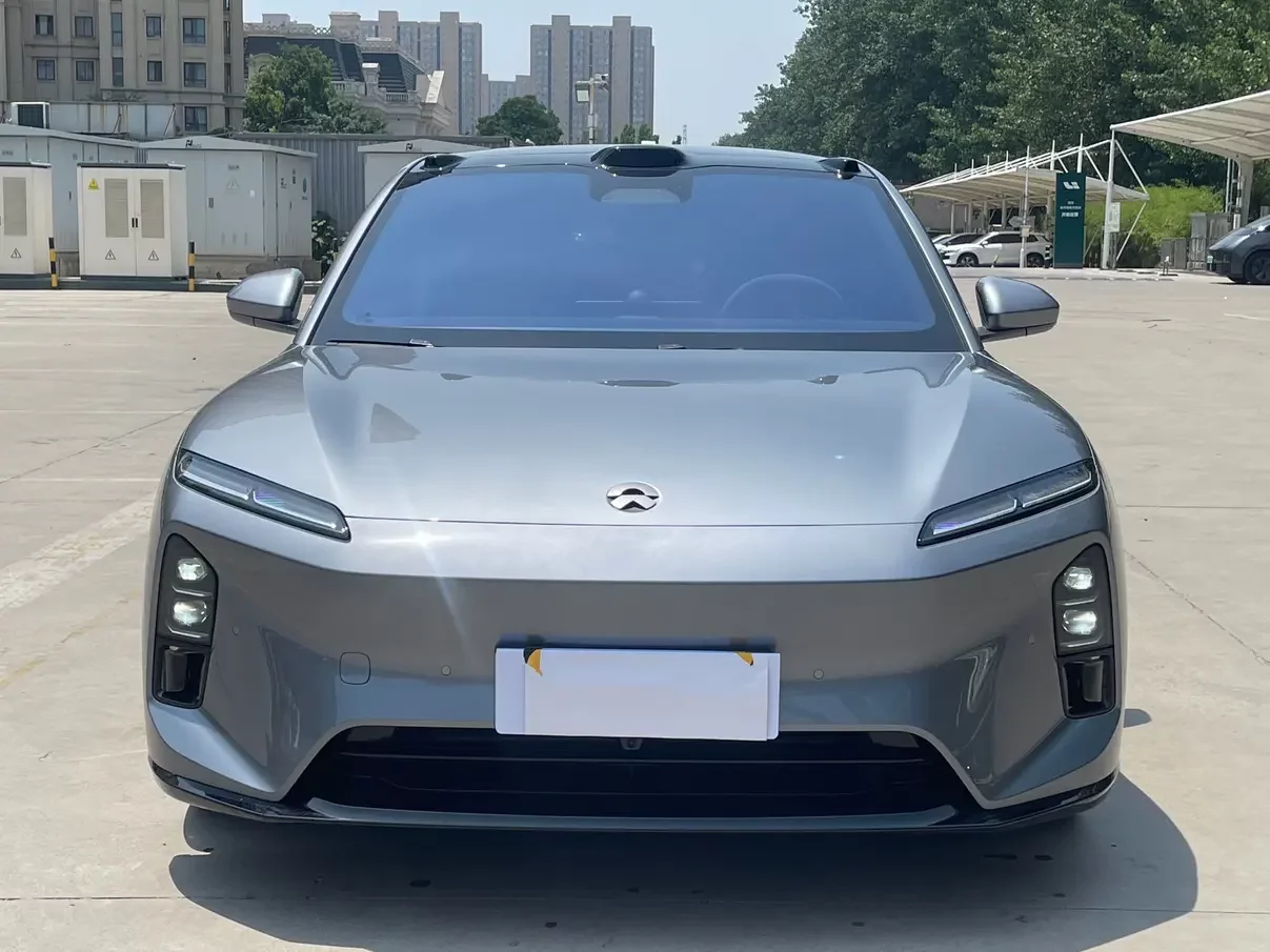 NIO ET5T  из Китая