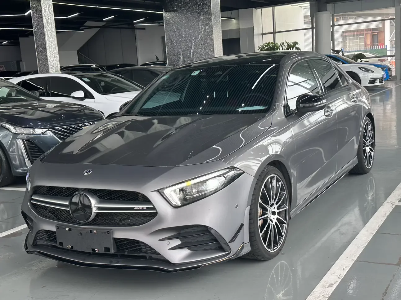Mercedes-Benz A-Class AMG  из Китая