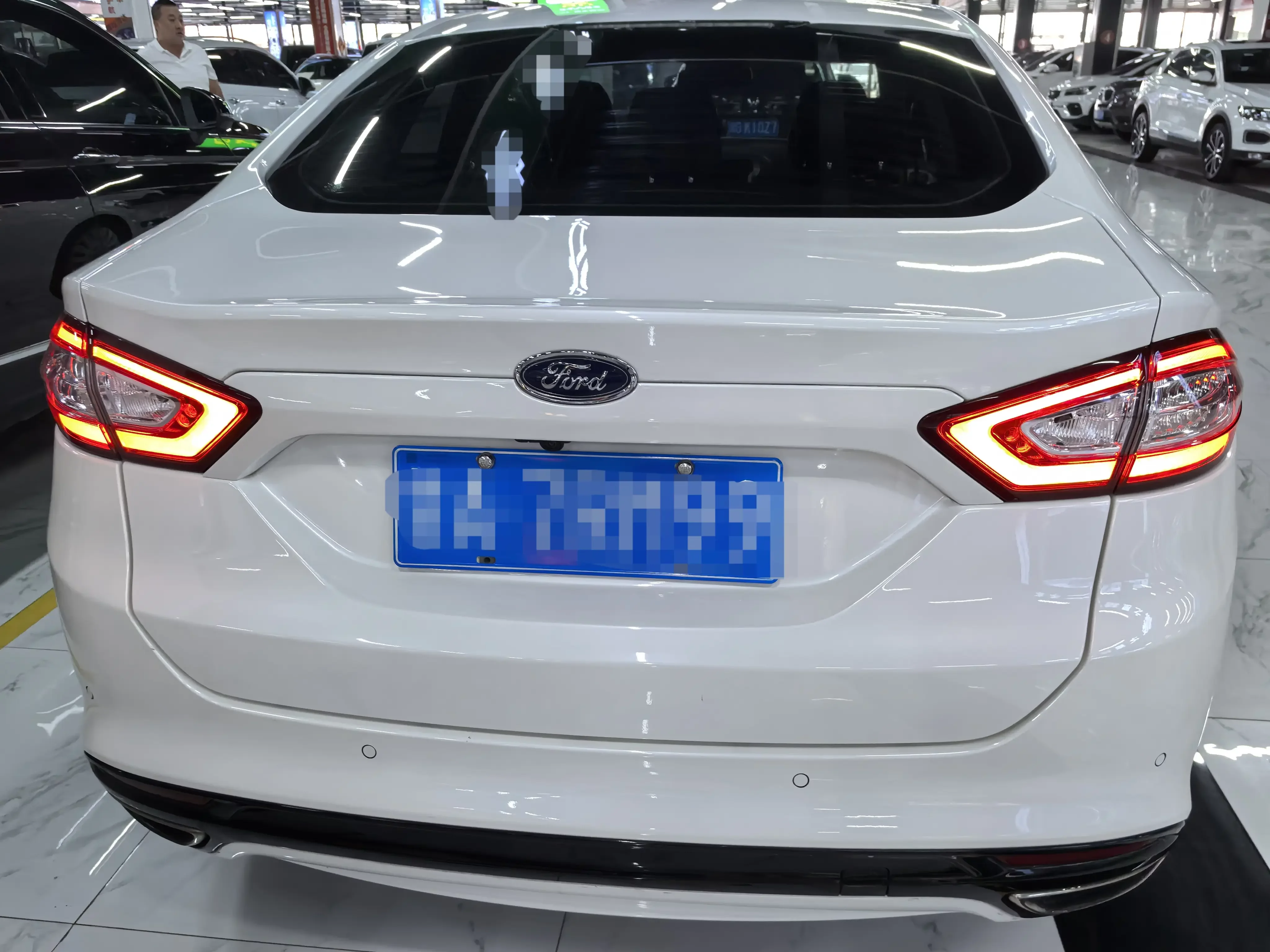 Ford Mondeo