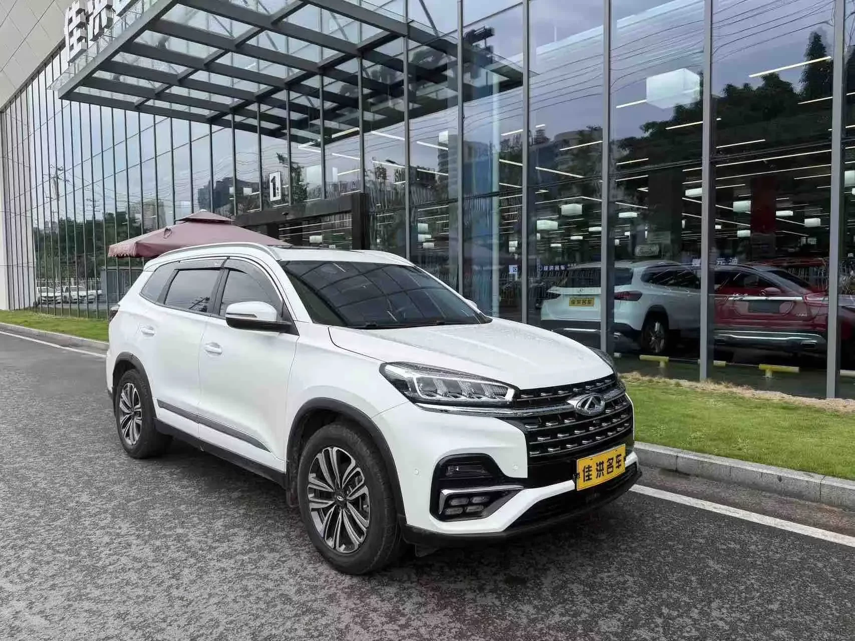 Chery Tiggo 8