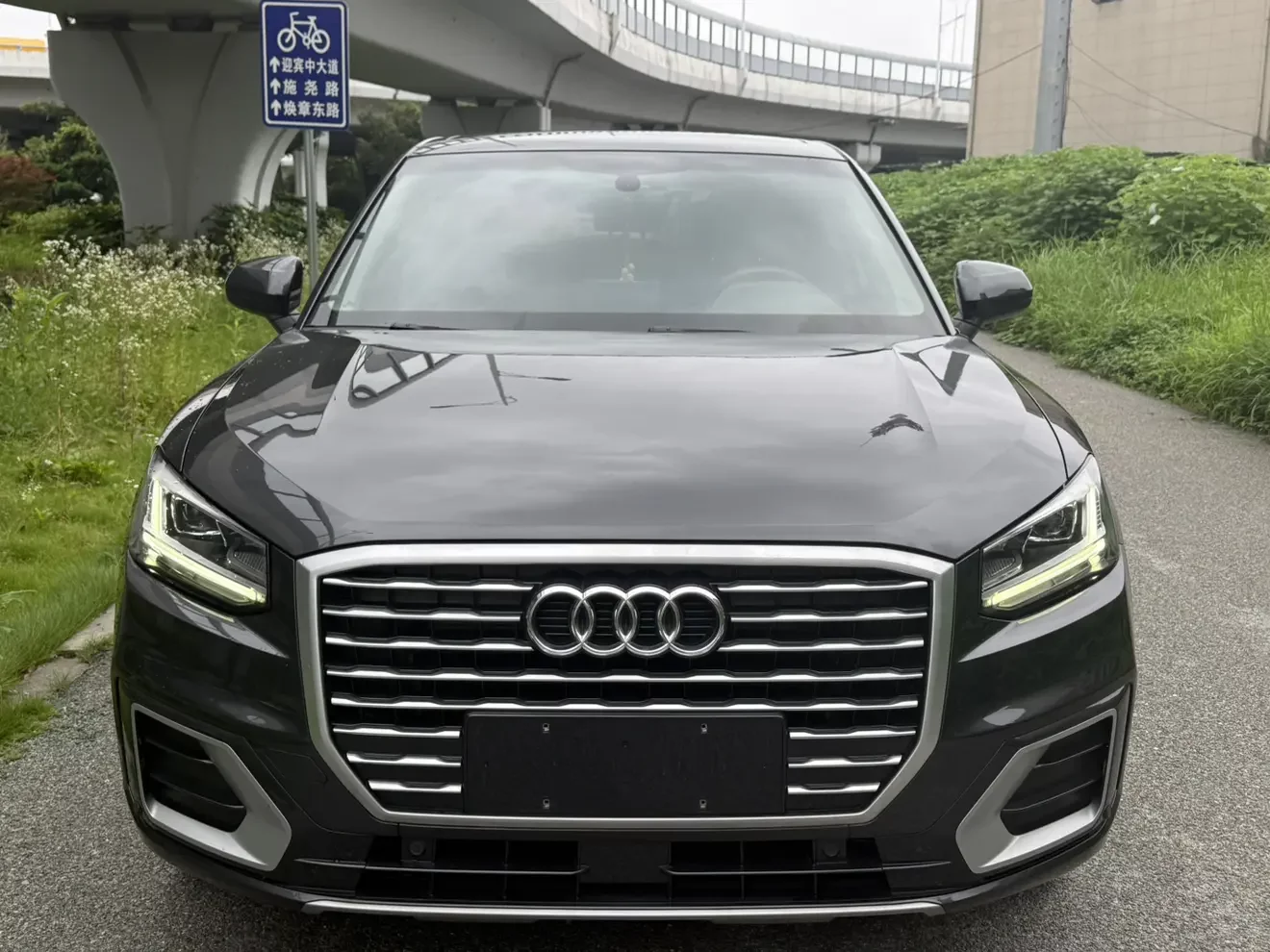 Audi Q2L
