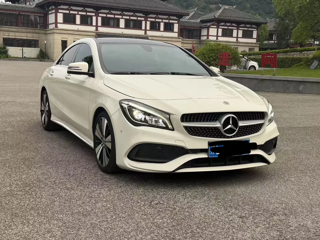 Mercedes-Benz CLA (Imported)