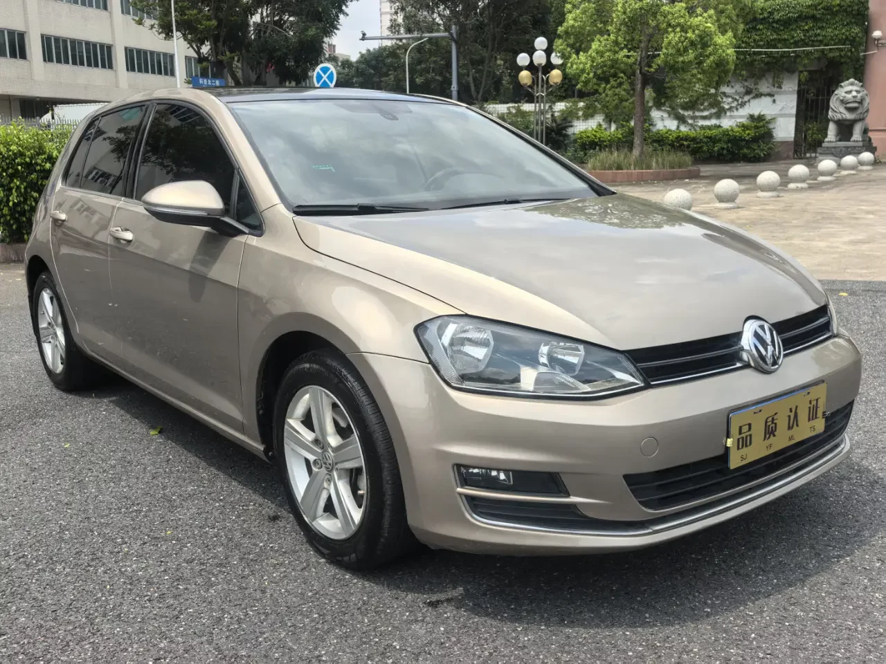 Volkswagen golf