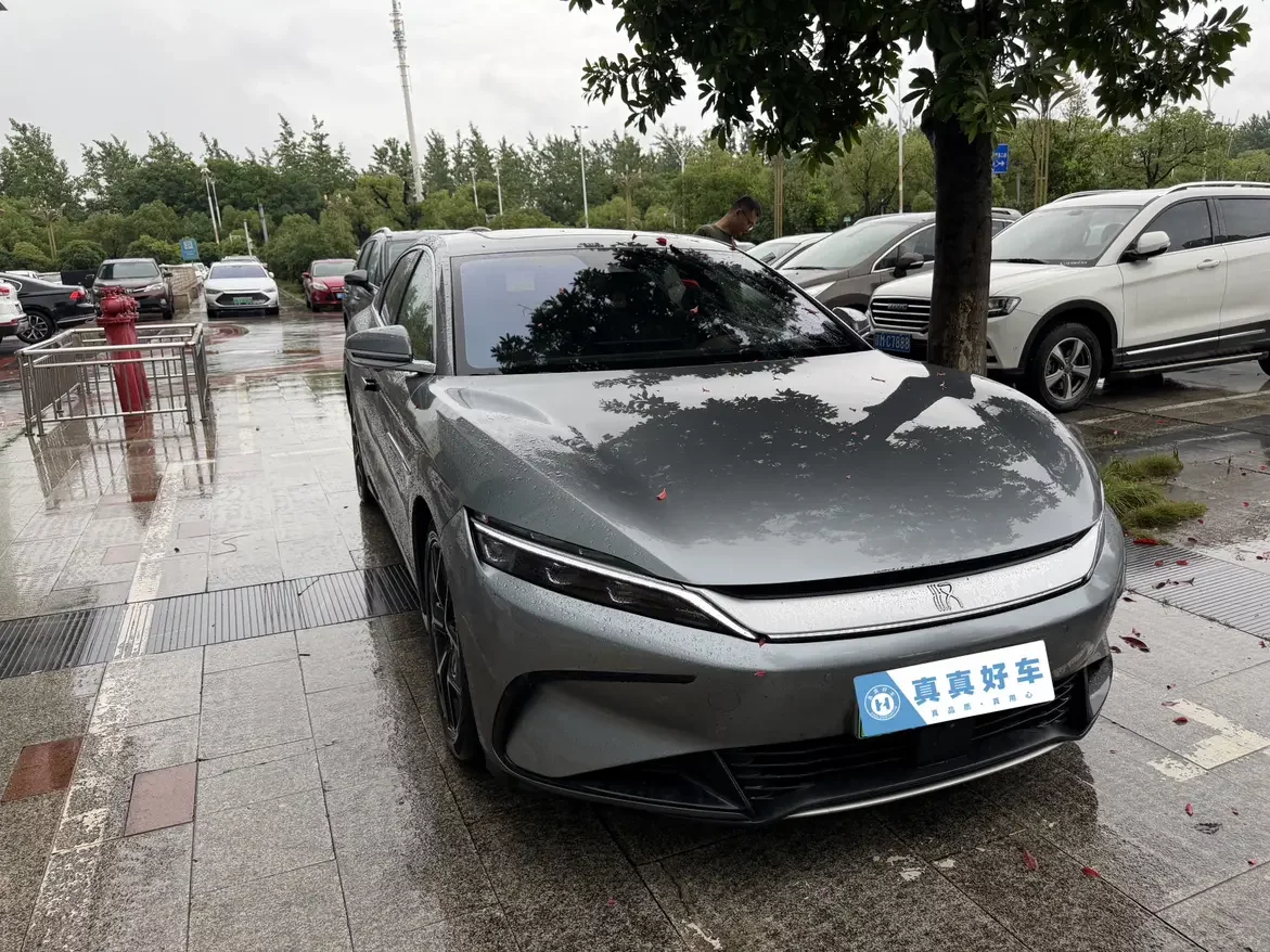 BYD Han EV