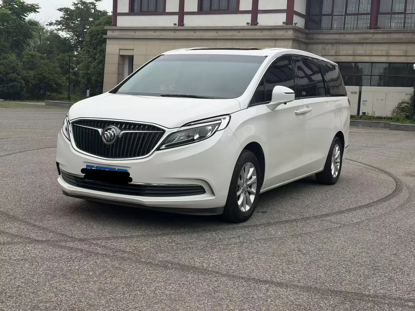 Buick GL8