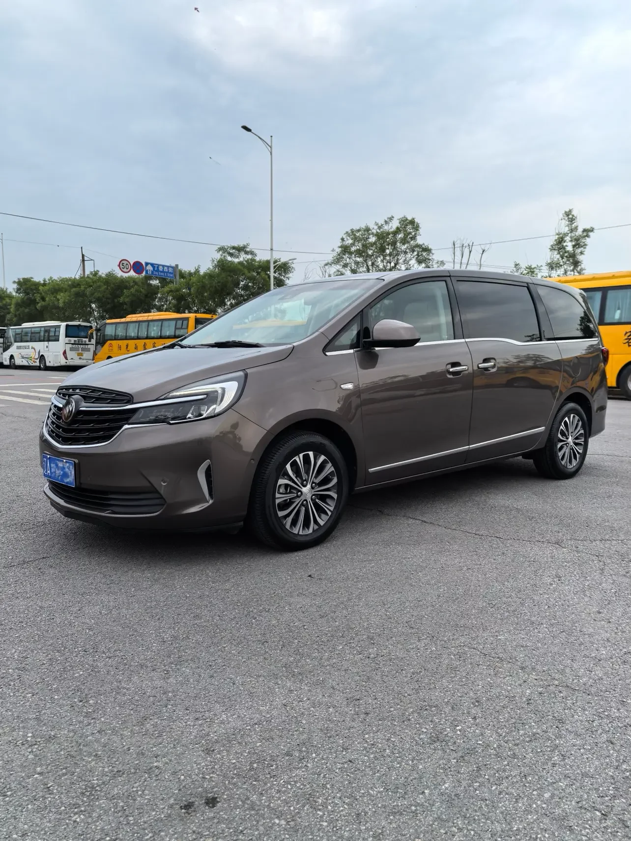 Buick GL8