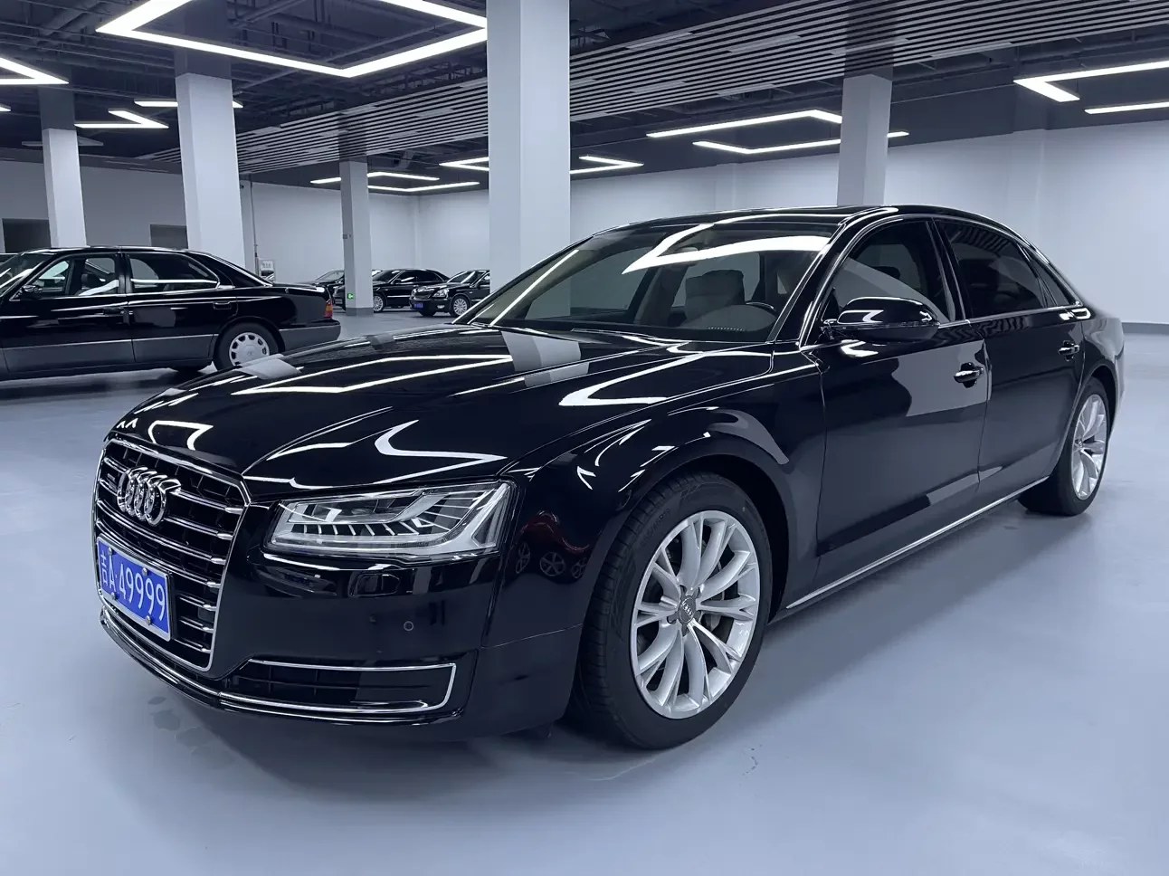 Audi A8