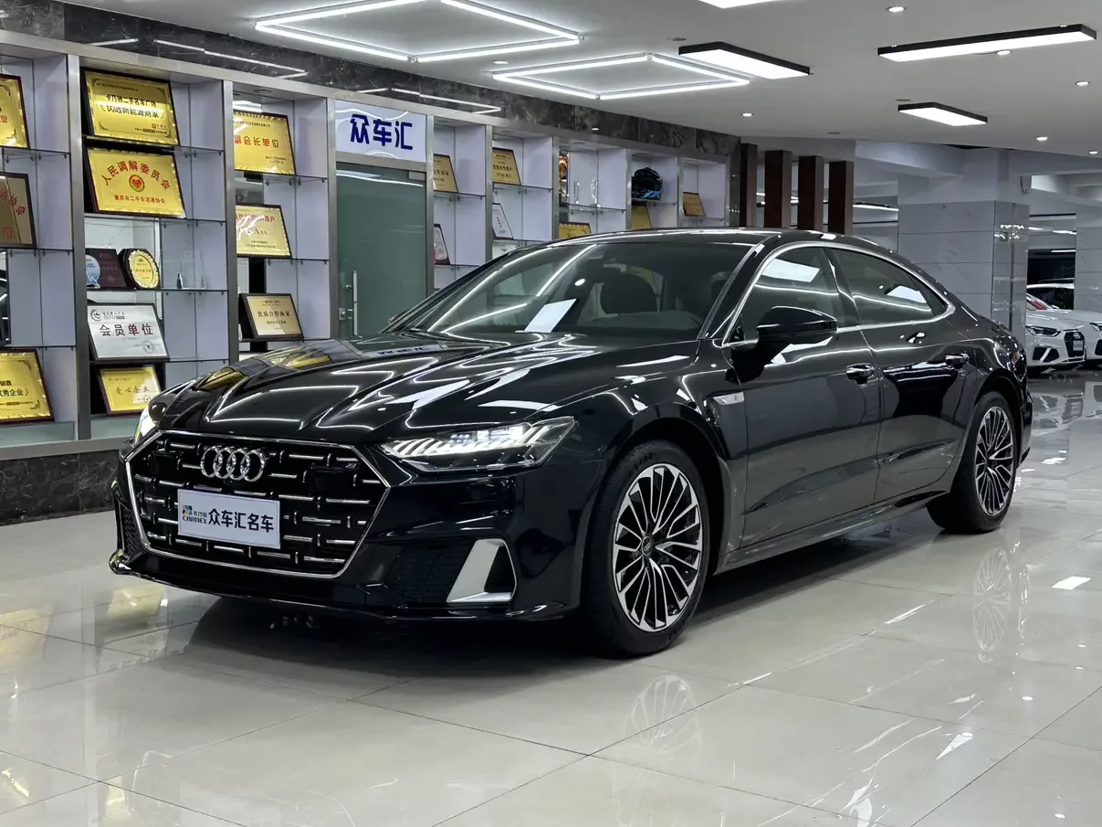 Audi A7L
