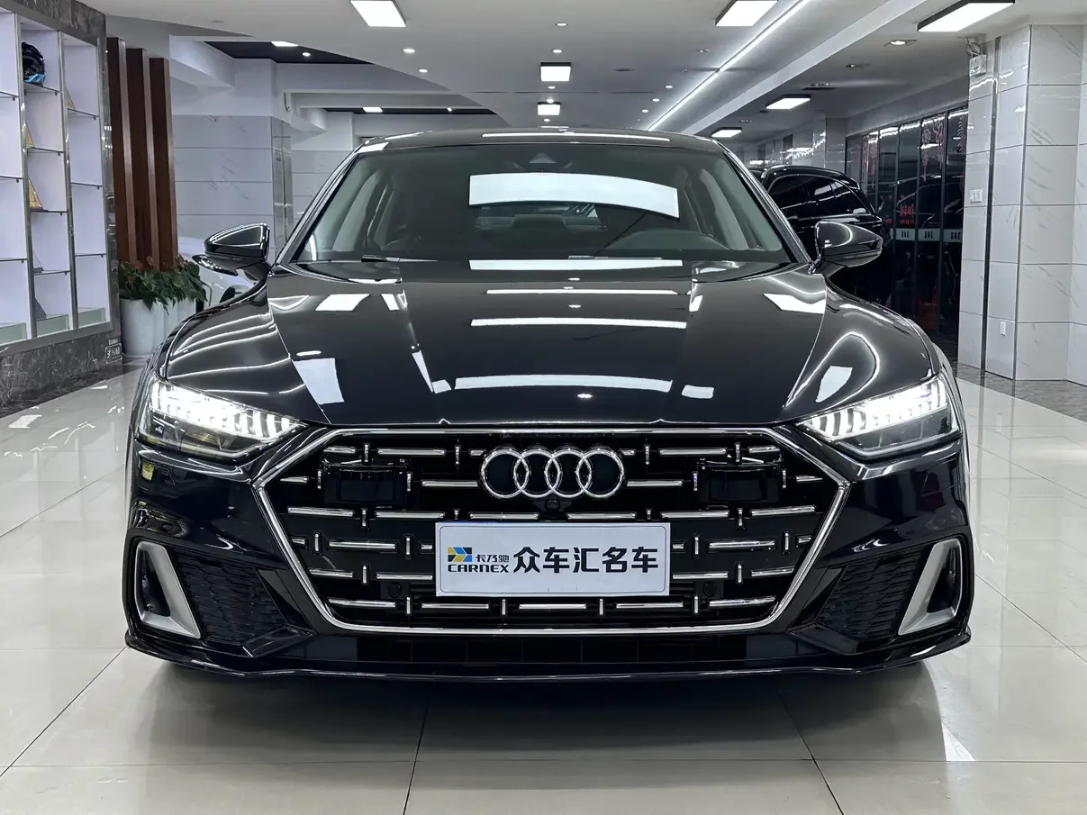 Audi A7L