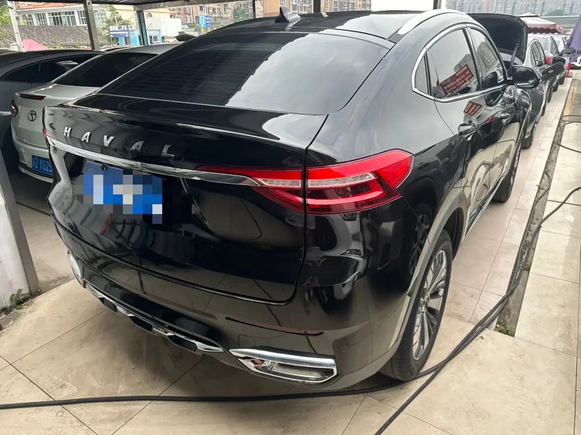 Haval F7
