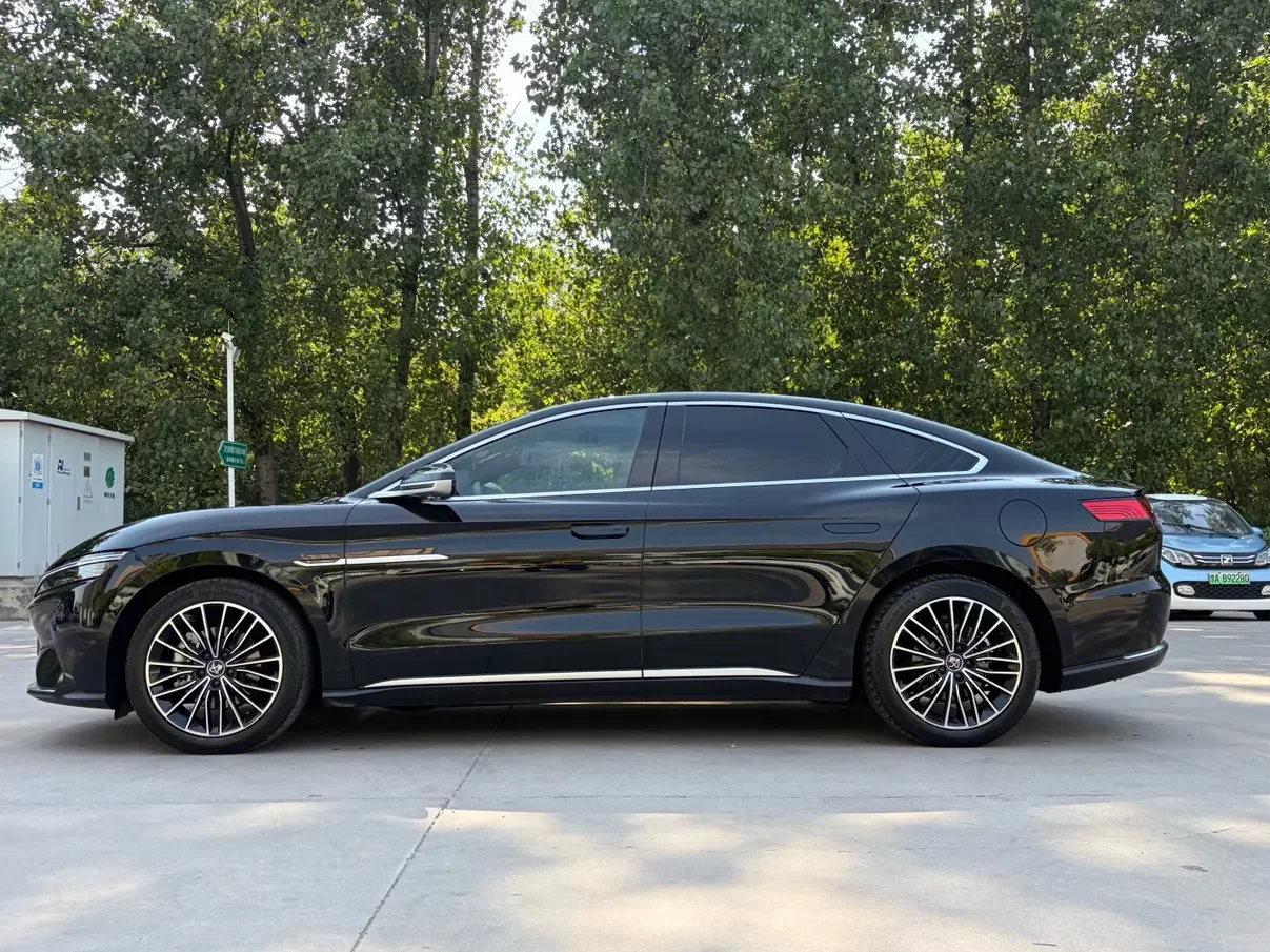 BYD Han EV