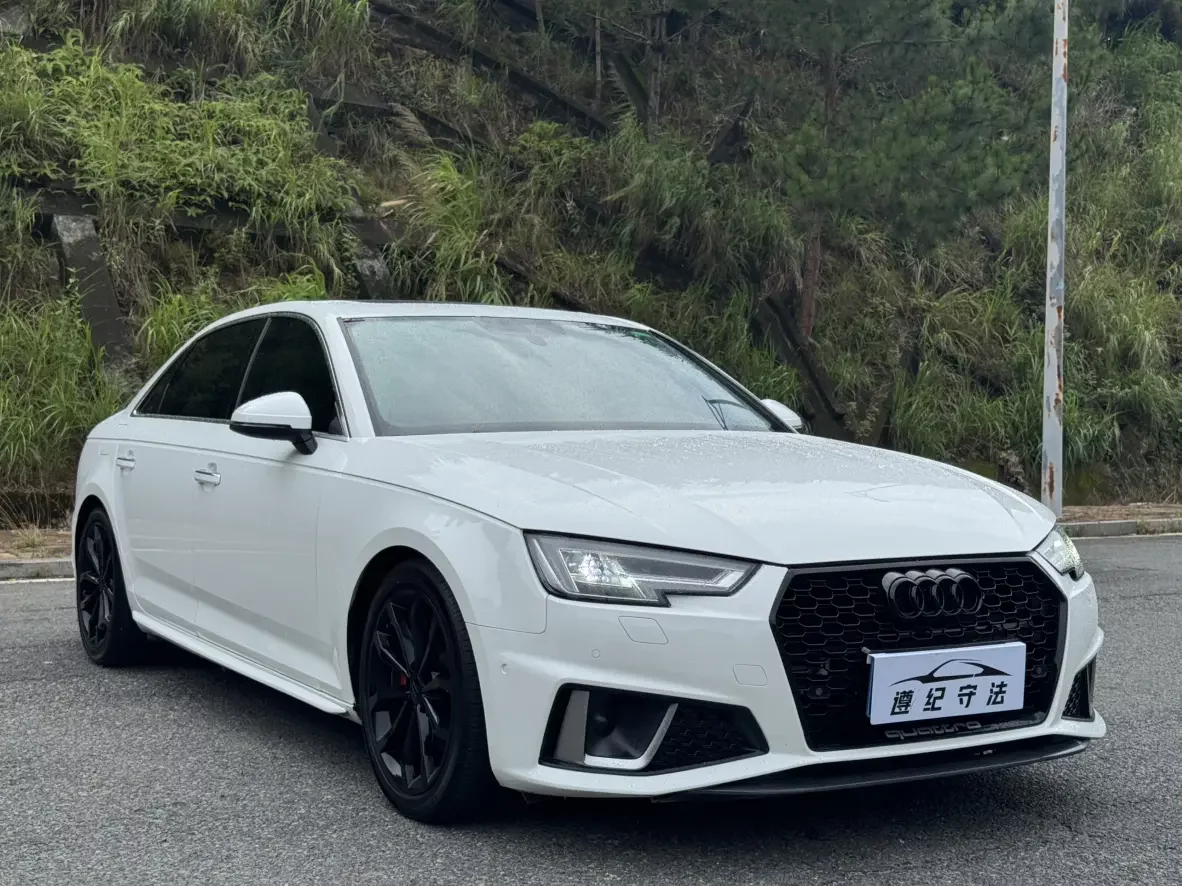 Audi A4L