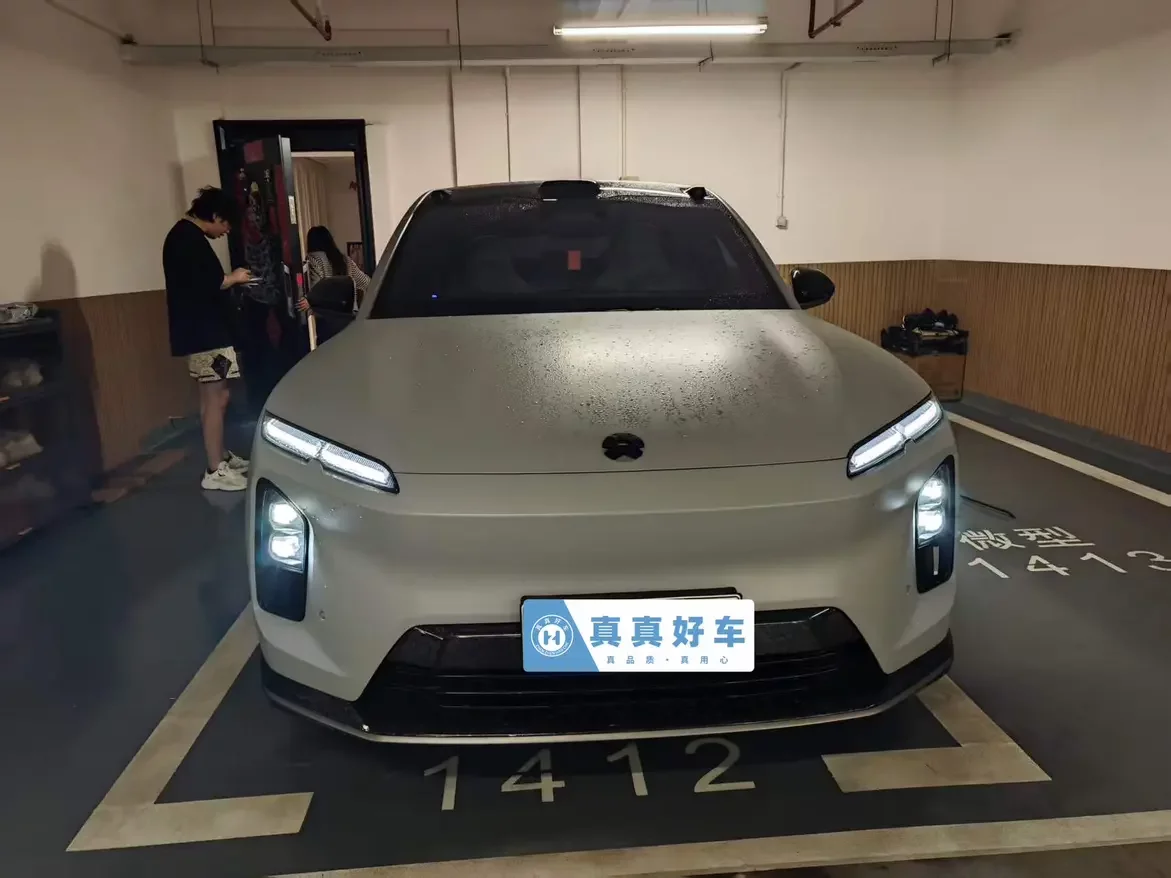 NIO EC6
