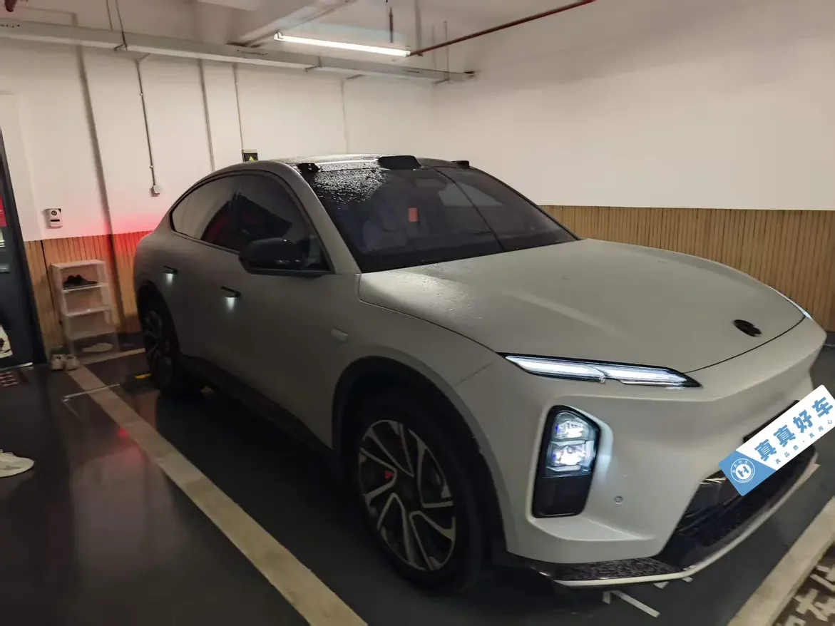 NIO EC6
