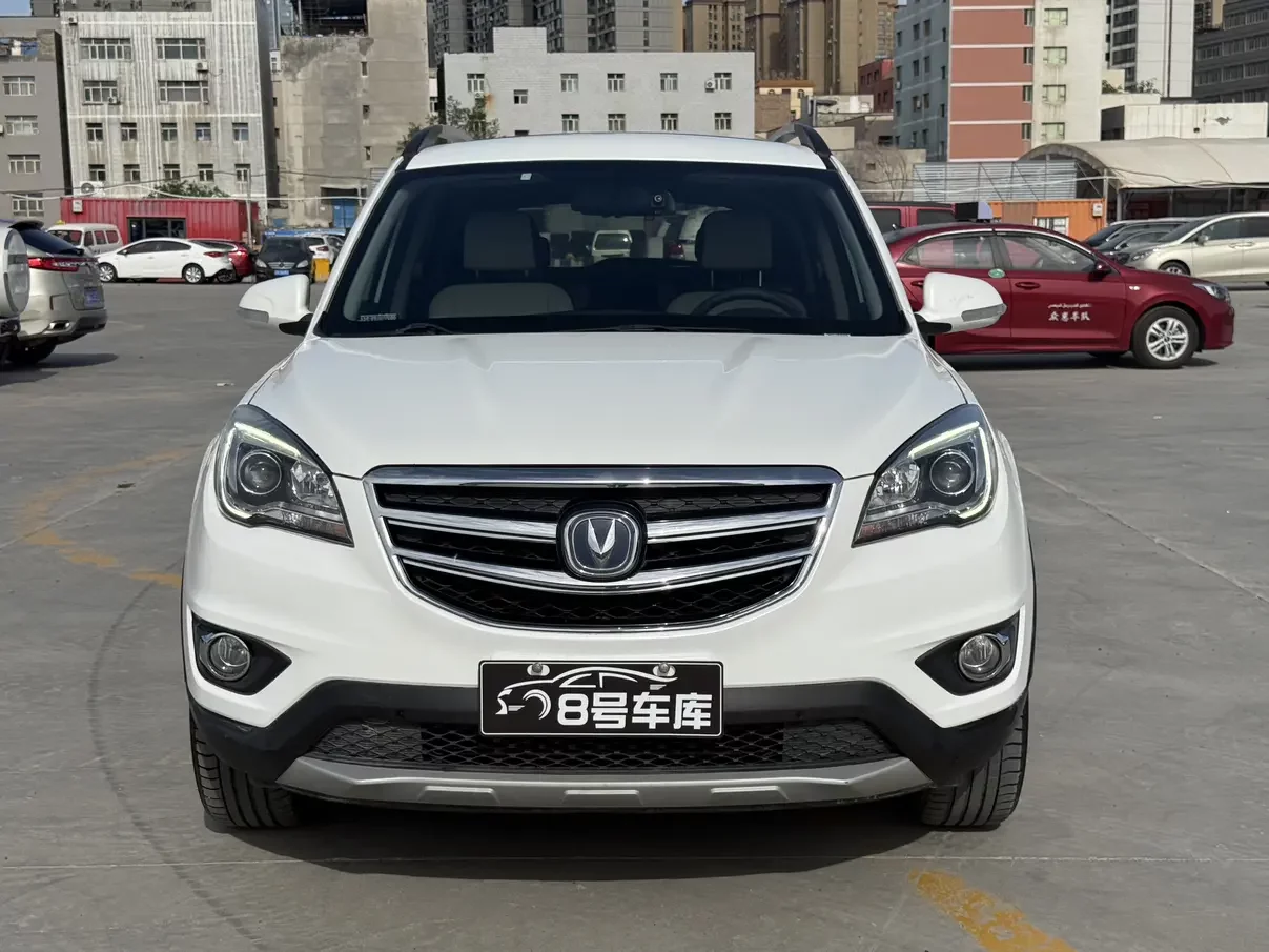 Changan CS35  из Китая