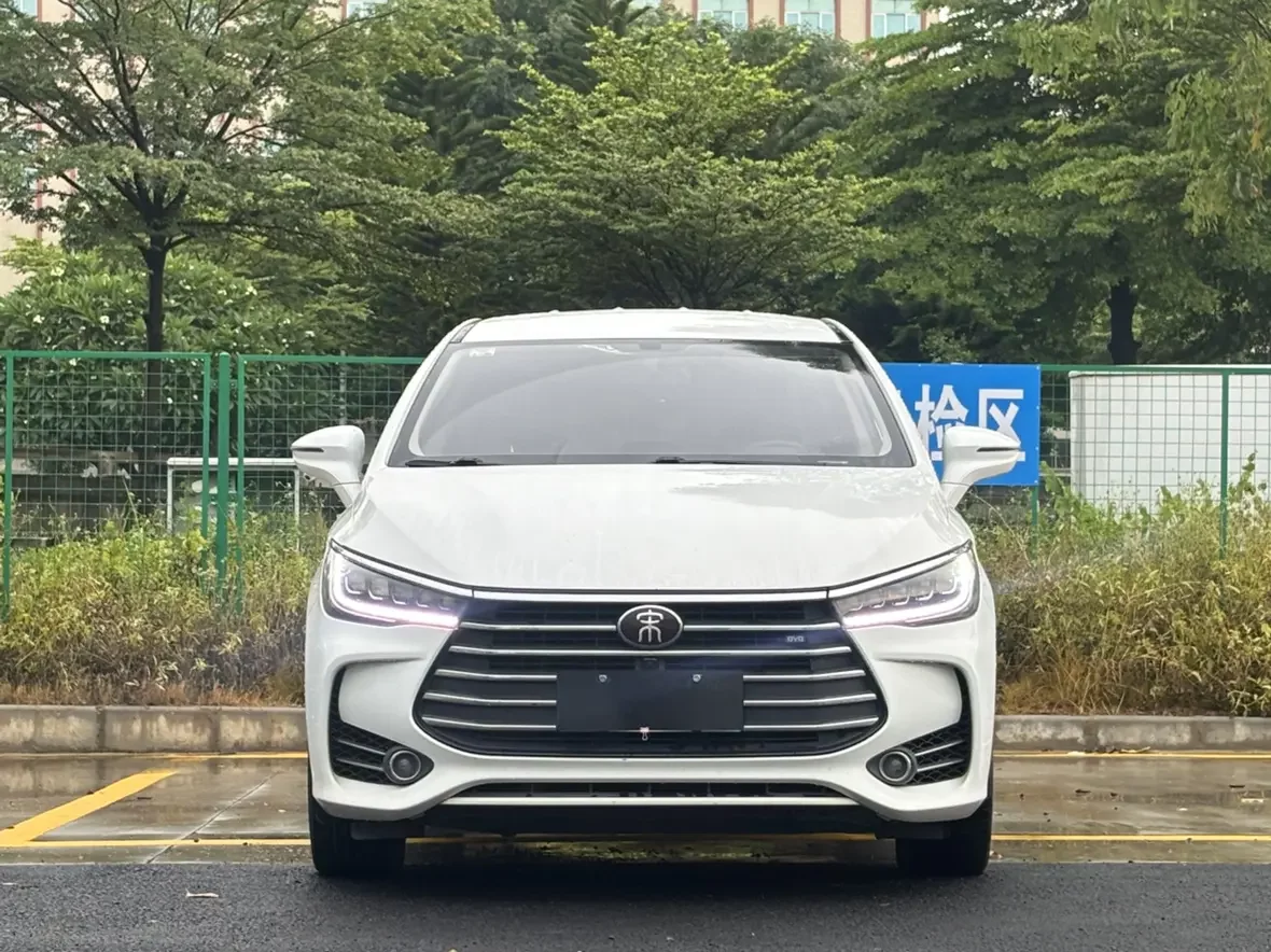 BYD Song MAX