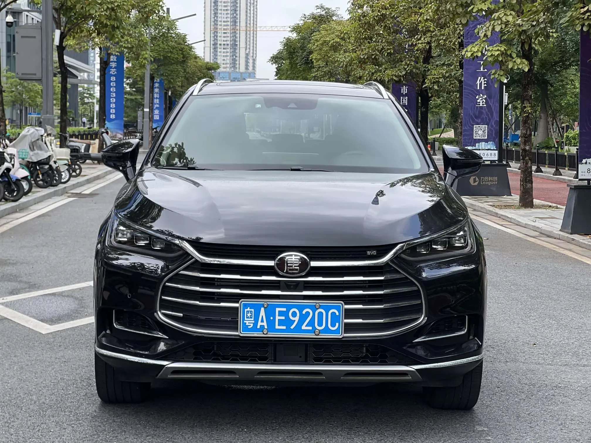BYD Tang