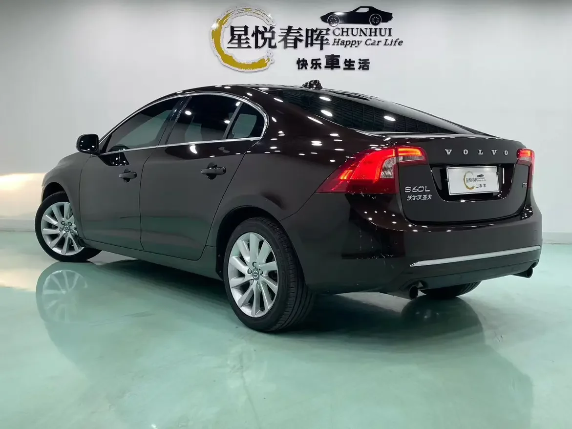 Volvo S60