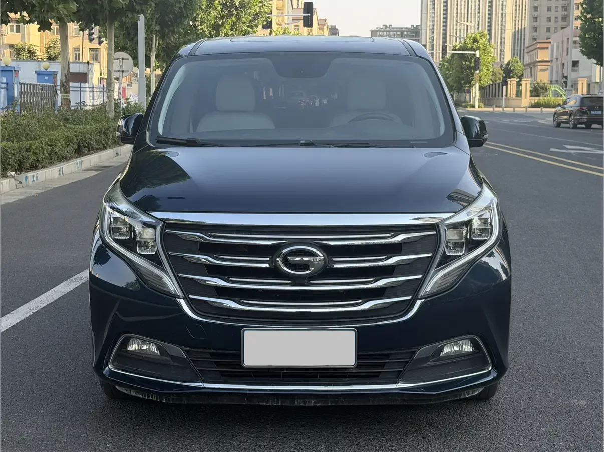 GAC Trumpchi M8  из Китая
