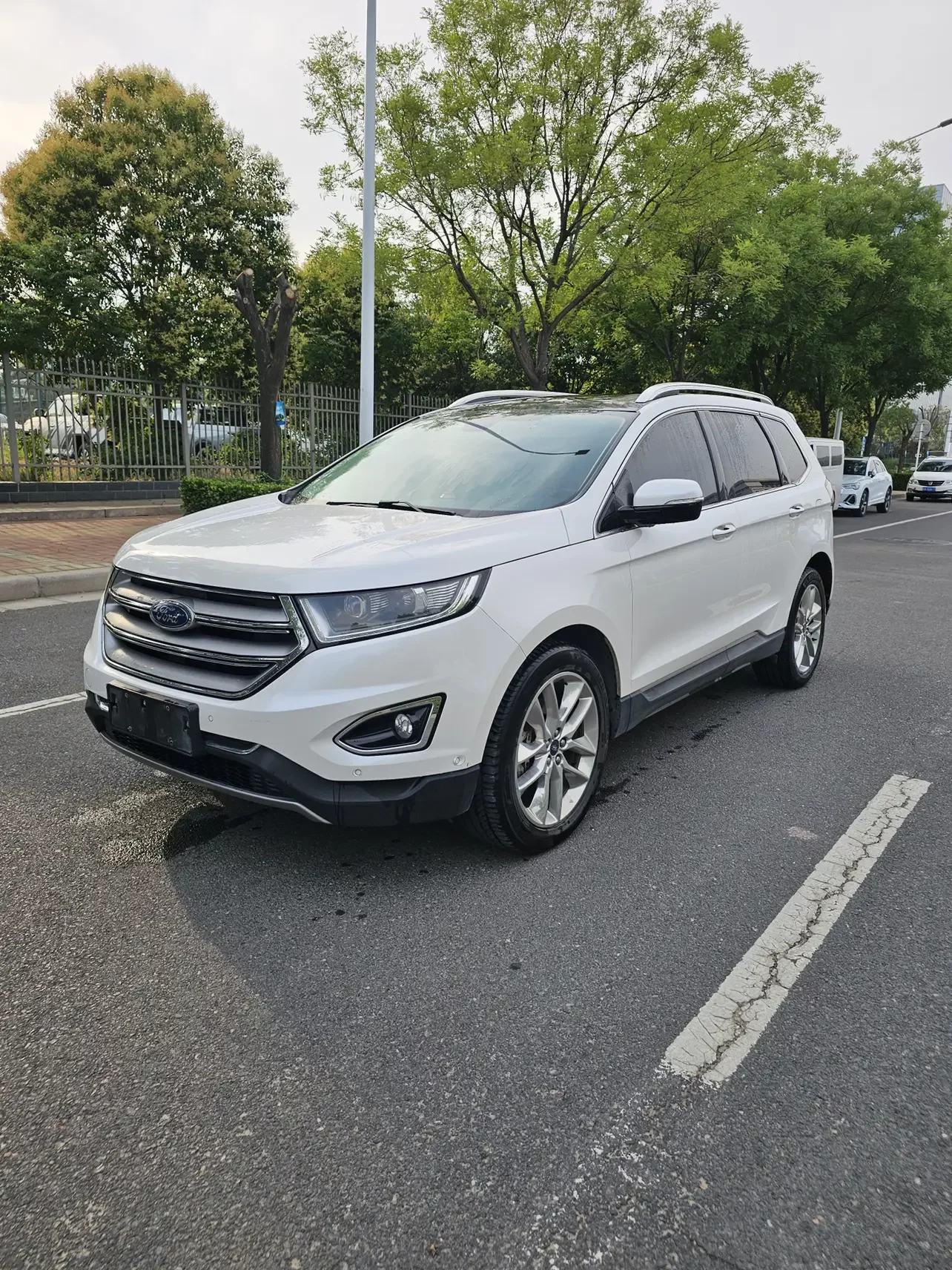 Ford sharp boundary
