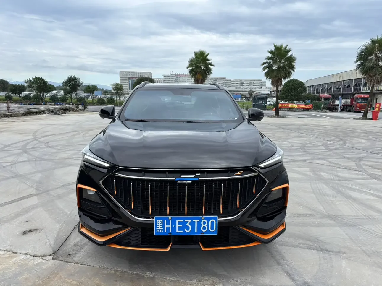 Oshan Changan Auchan X5
