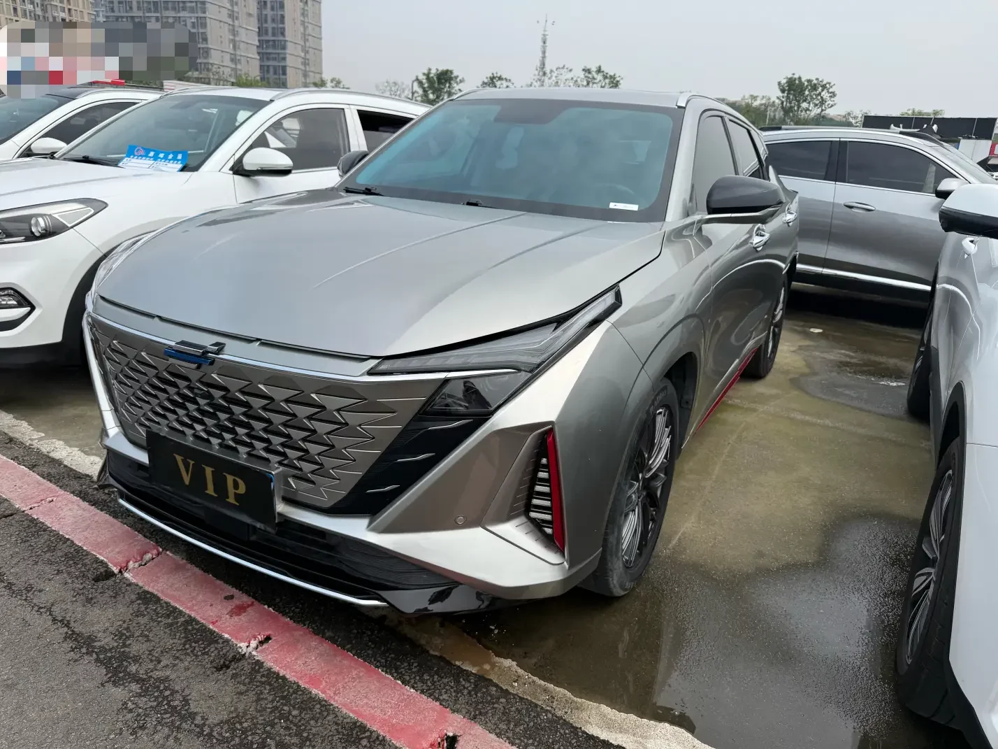 Oshan Changan Auchan Z6