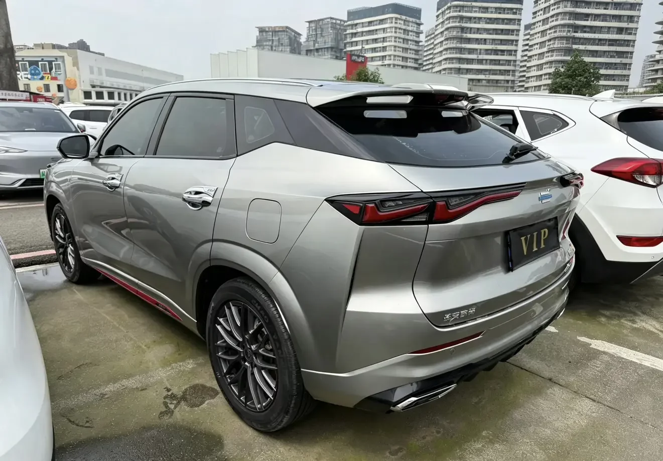 Oshan Changan Auchan Z6