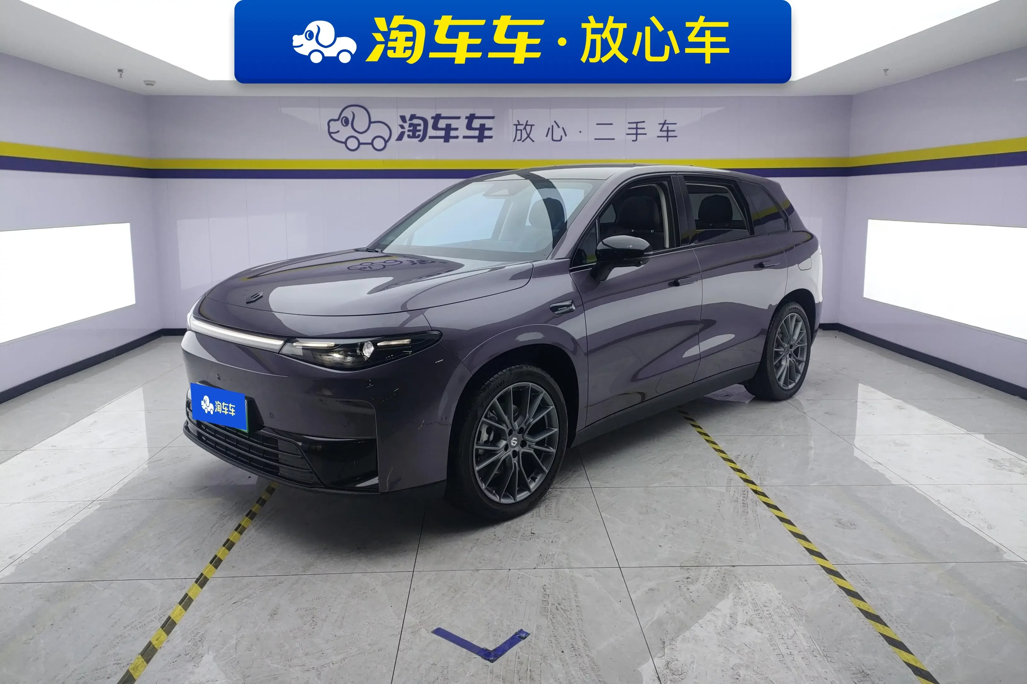 Leapmotor Zero running C10