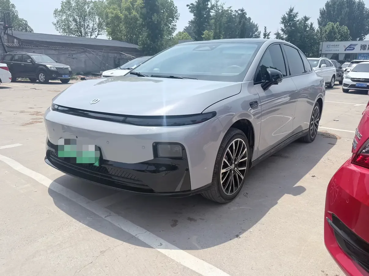 Leapmotor Leap running B01