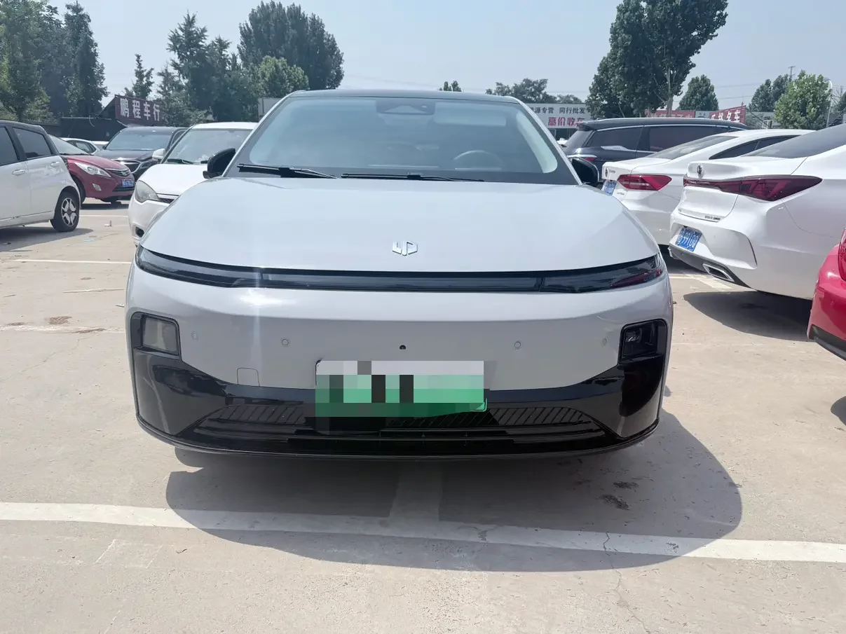 Leapmotor Leap running B01