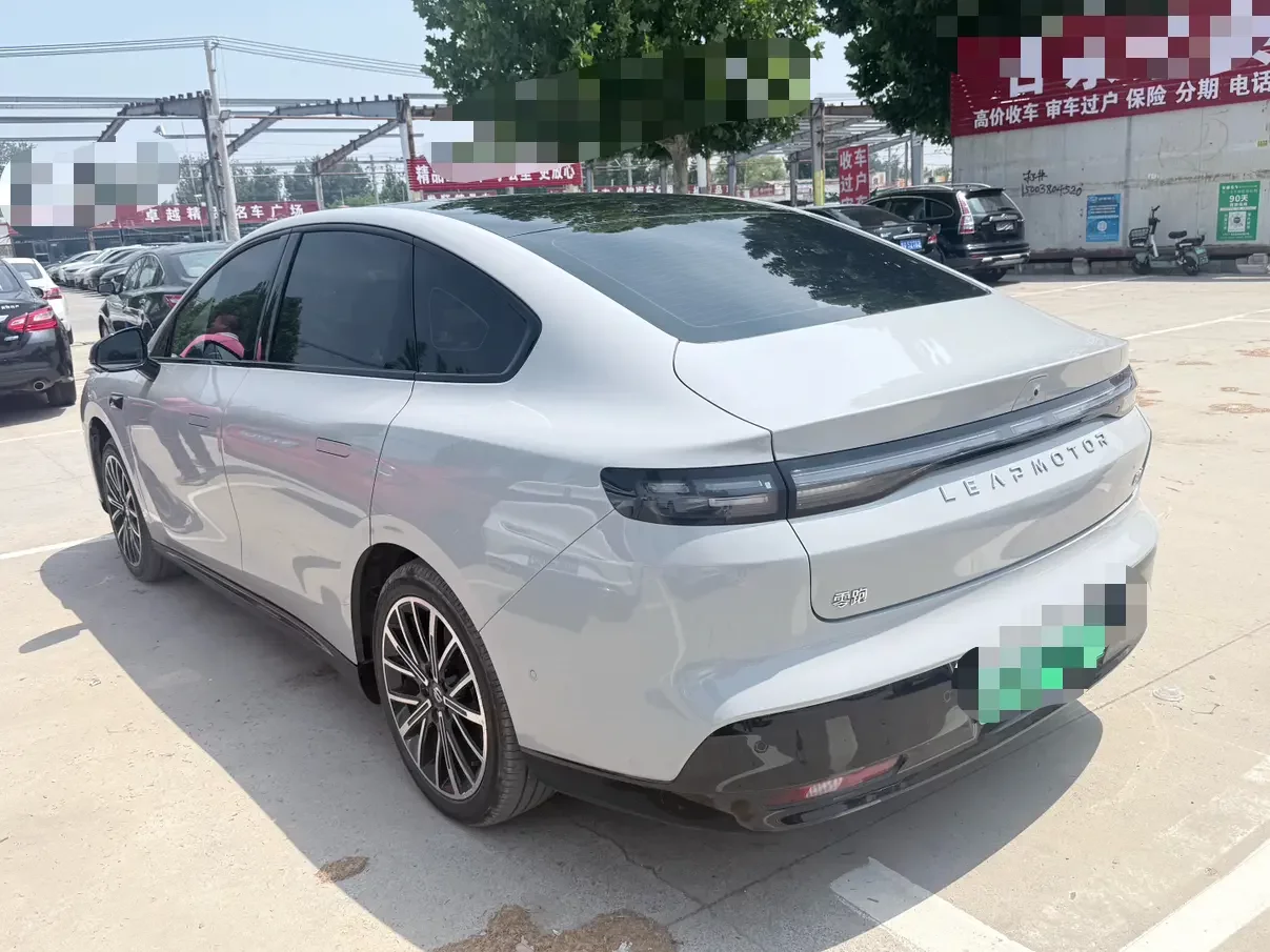 Leapmotor Leap running B01
