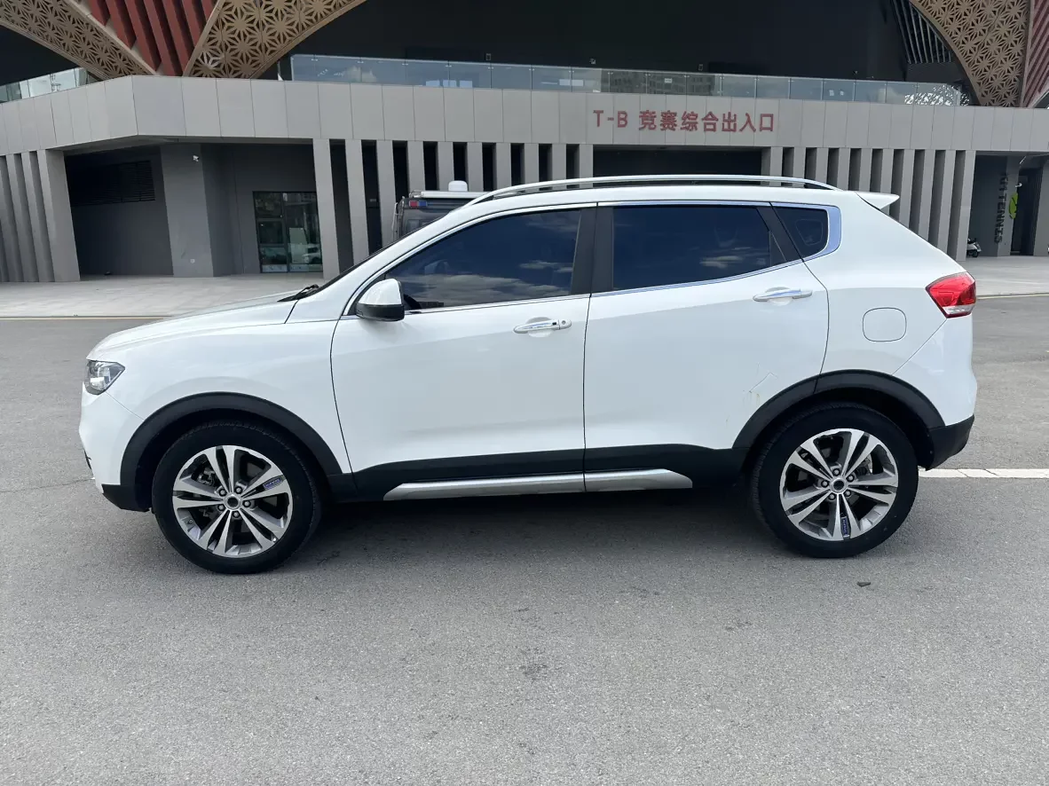 Haval H2s