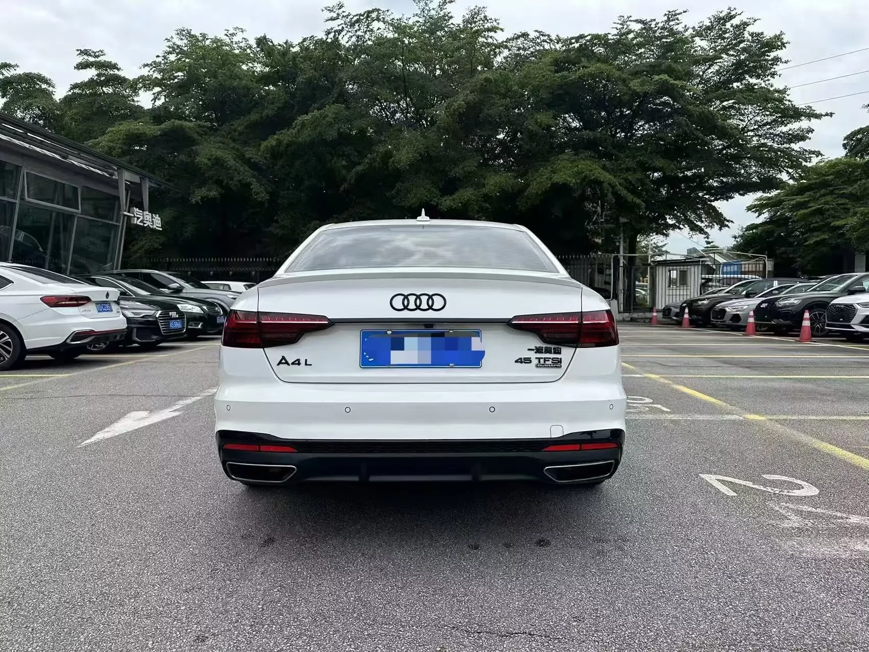 Audi A4L