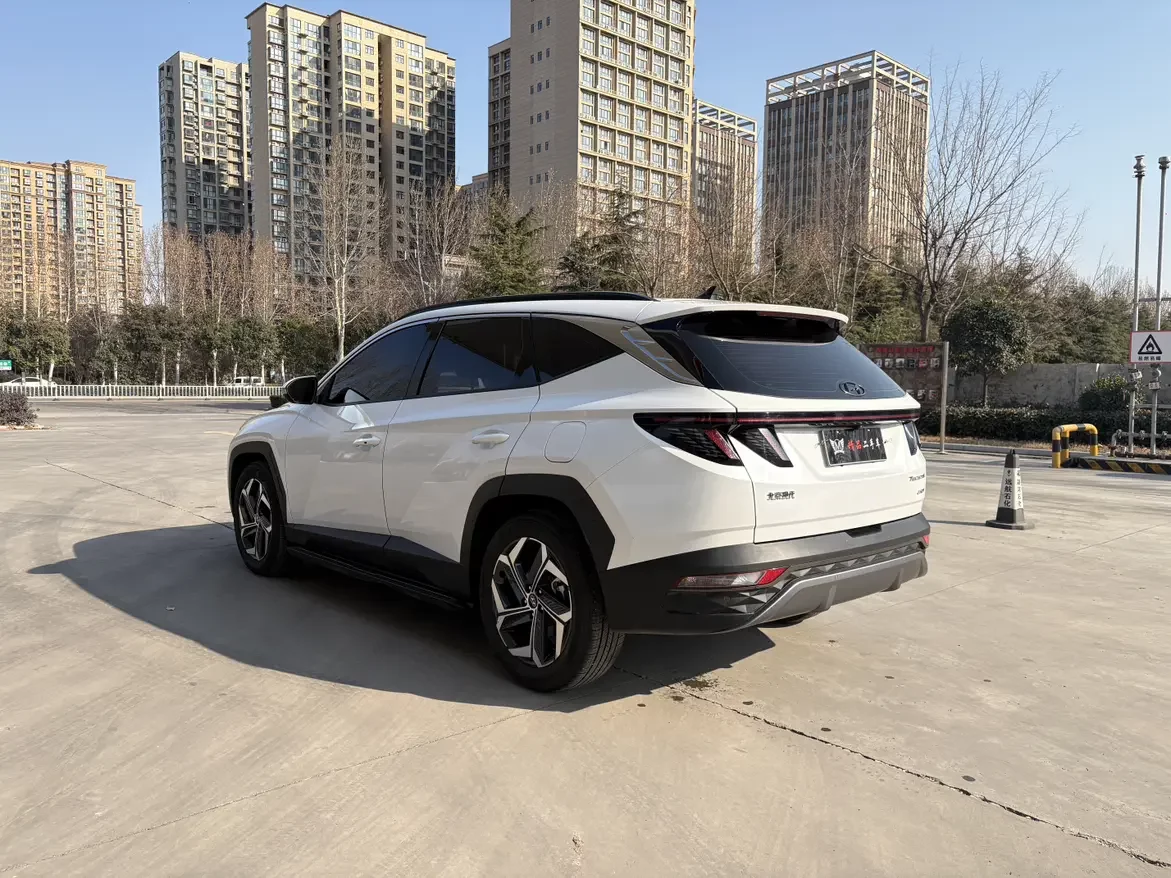 Hyundai Tucson L