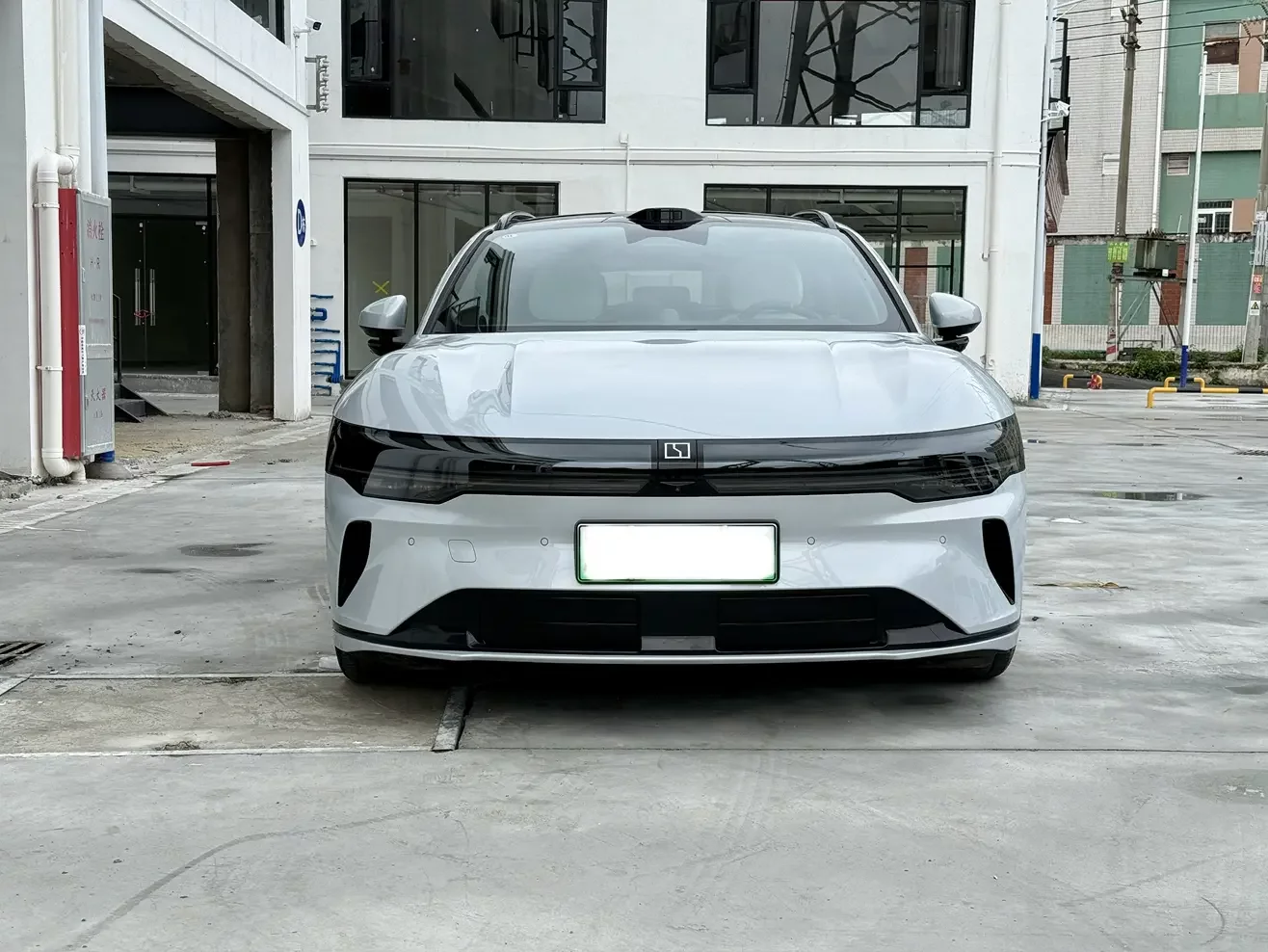 ZEEKR 007GT  из Китая