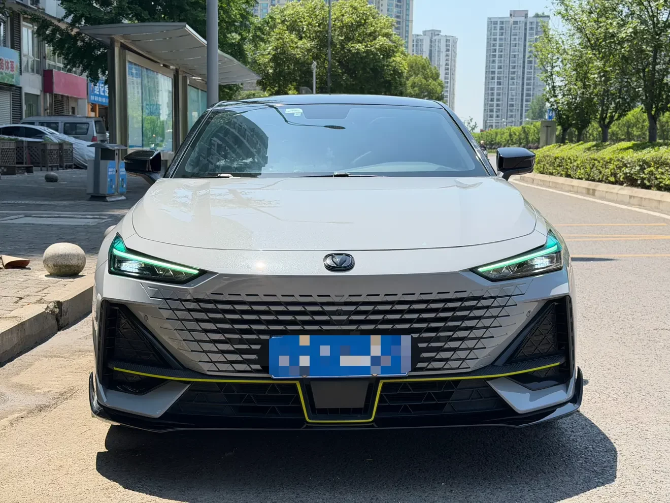 Changan UNI-V