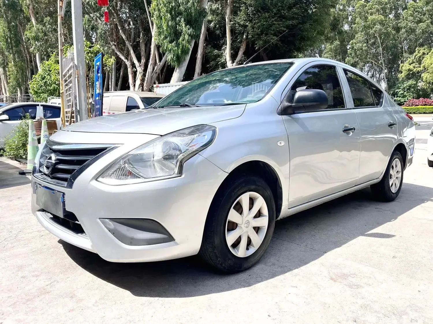 Nissan Sunlight