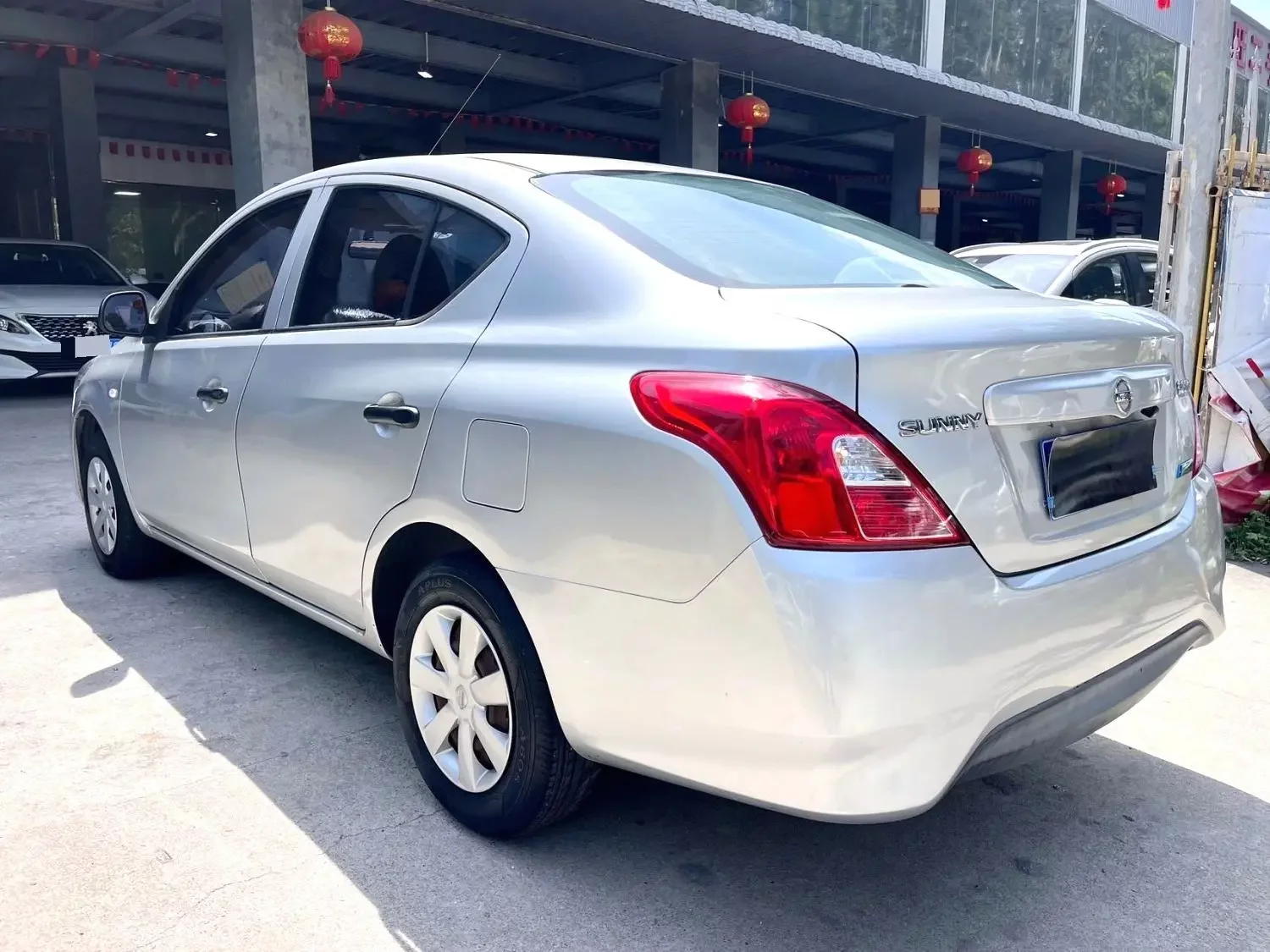 Nissan Sunlight