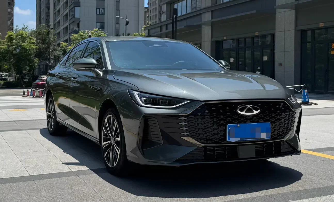 Chery Arrizo 8 PRO