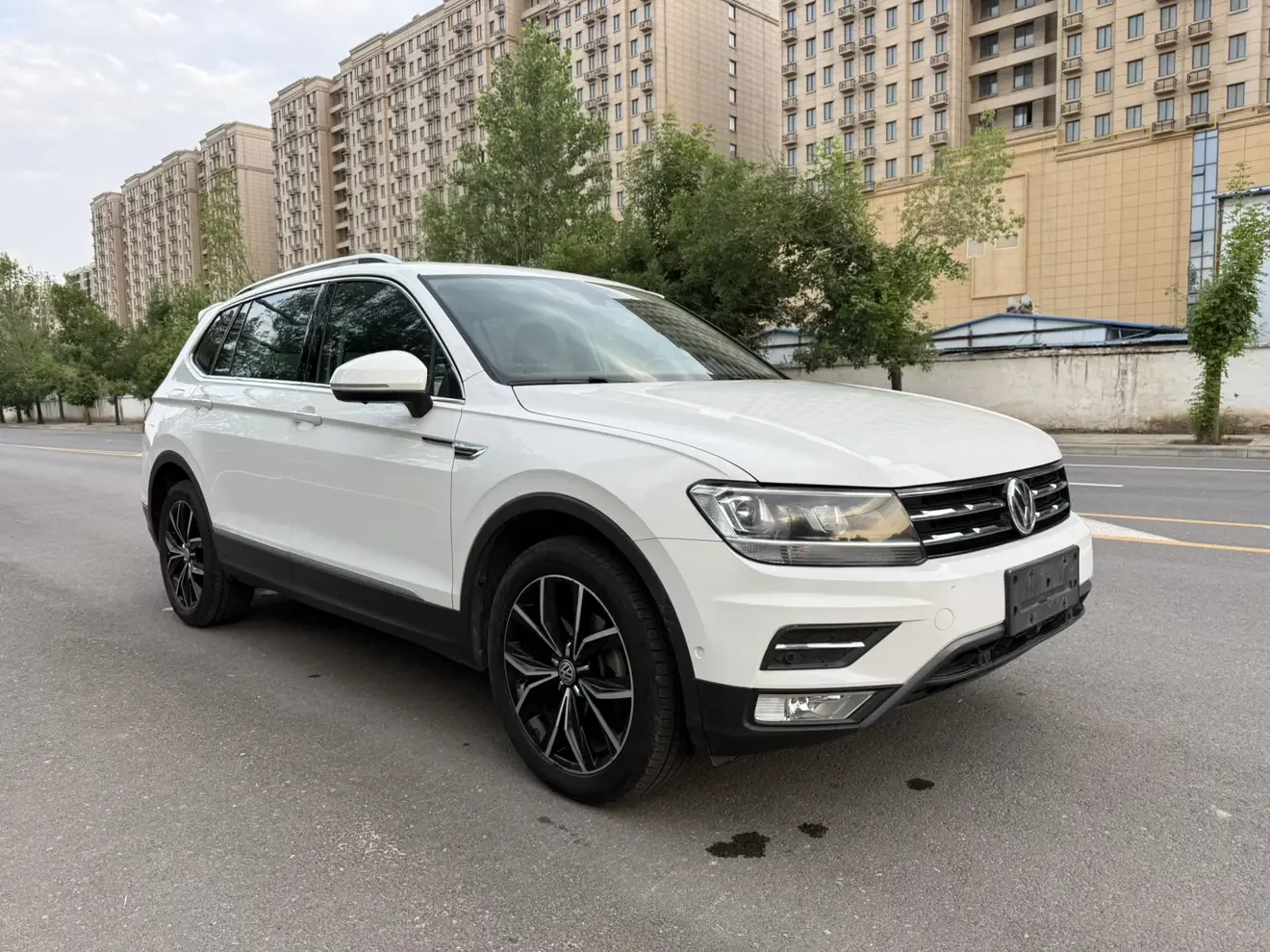 Volkswagen Tiguan L