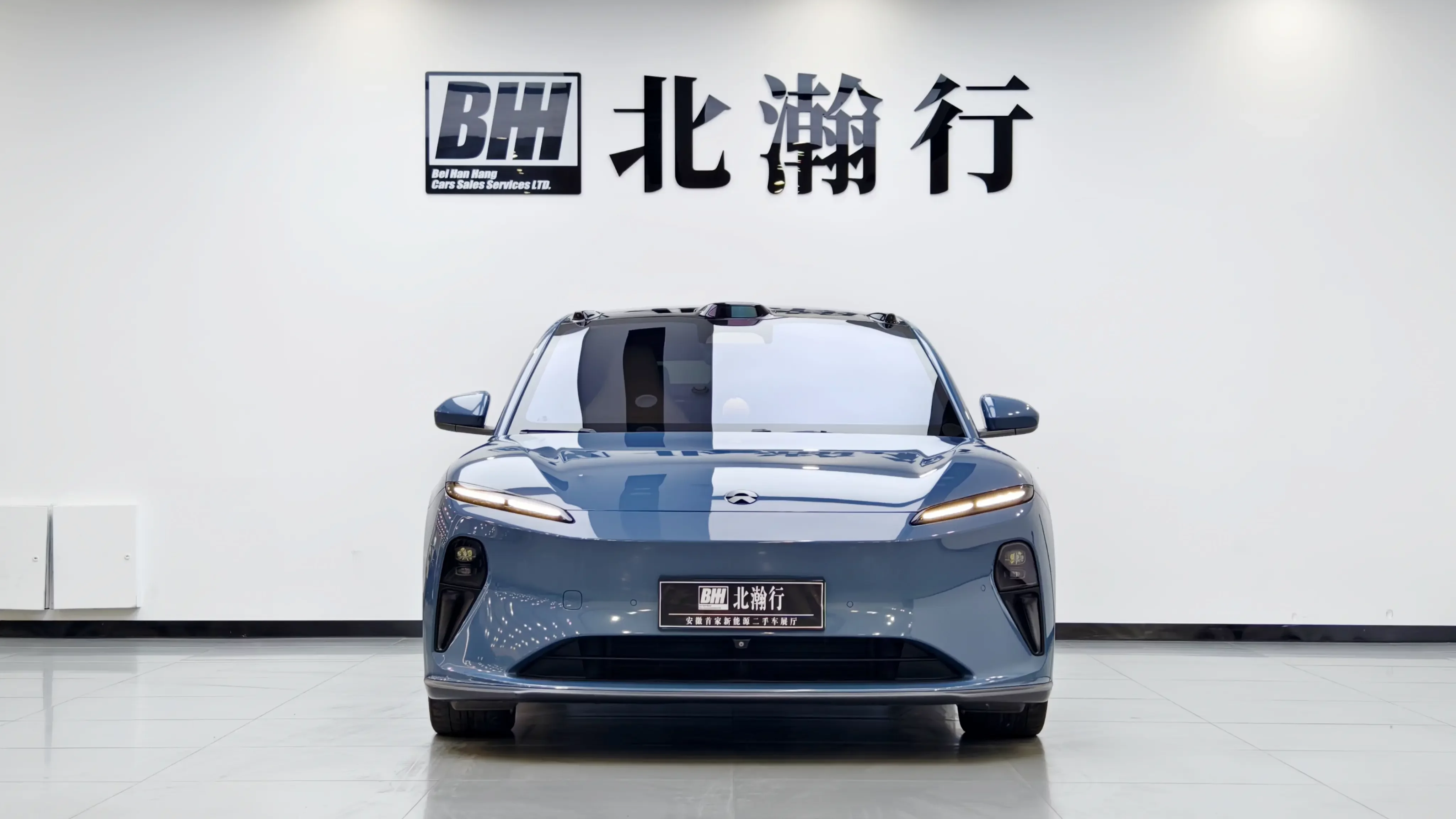 NIO ET5  из Китая