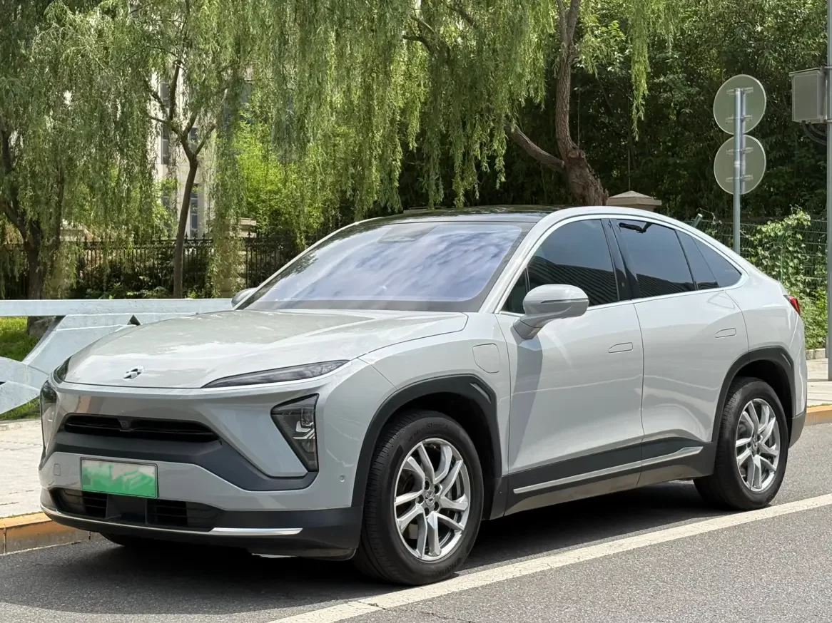 NIO EC6