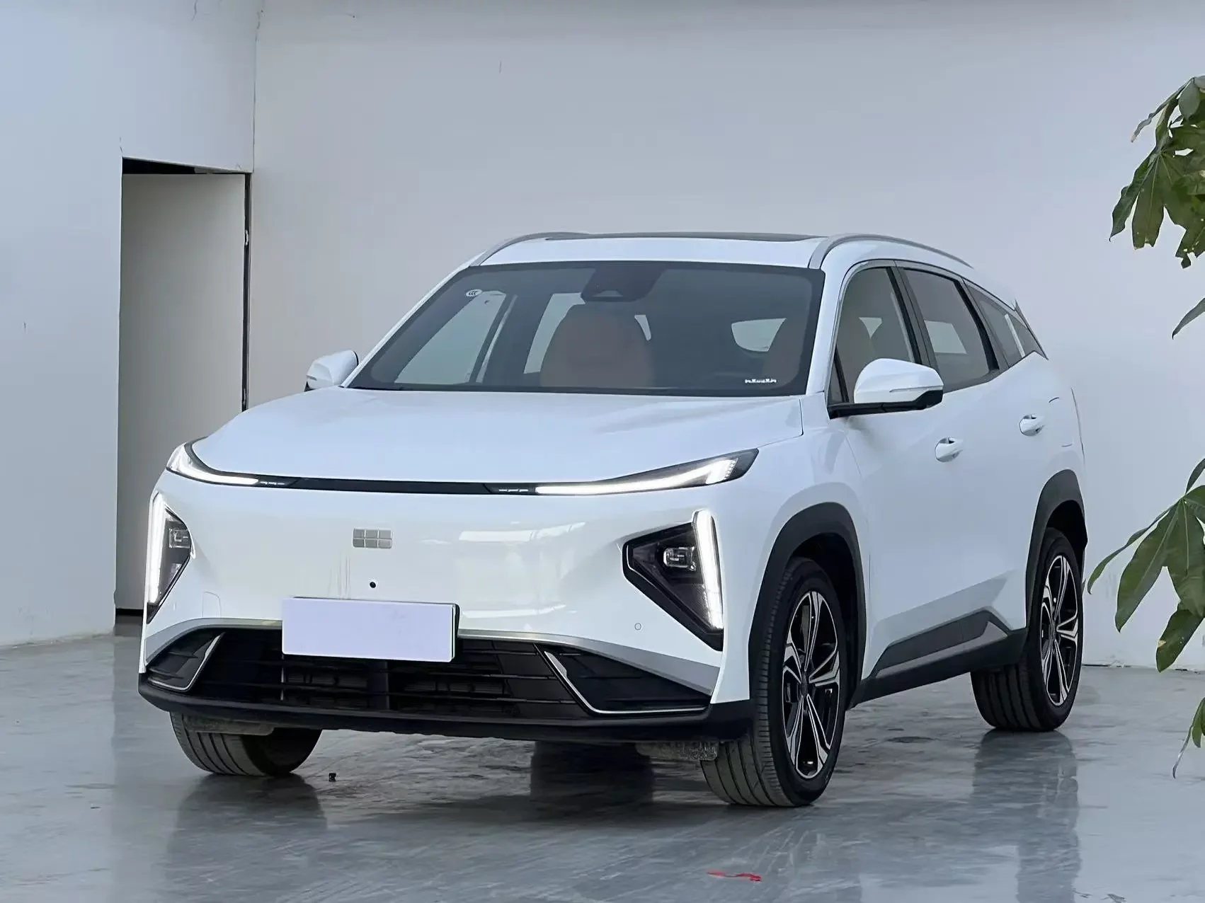 Geely Galaxy L7