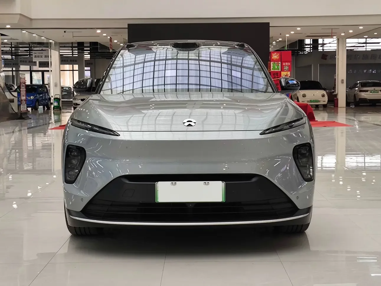 NIO ES8  из Китая
